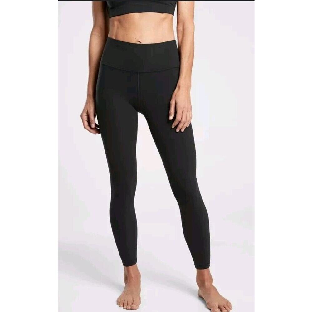 Athleta 7/8 Tight Leggings Medium Black Pockets Ankle Zippers Vented Womens